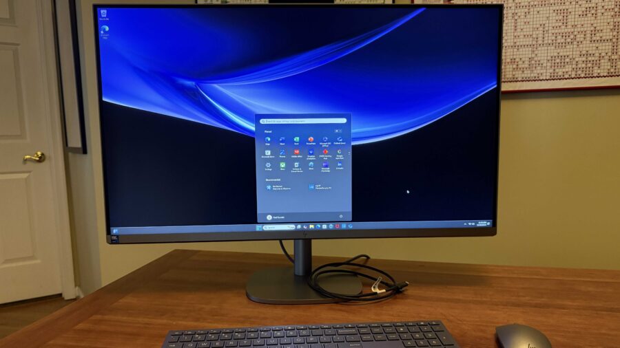 HP OmniStudio X AIO 31.5-Inch AI Desktop PC